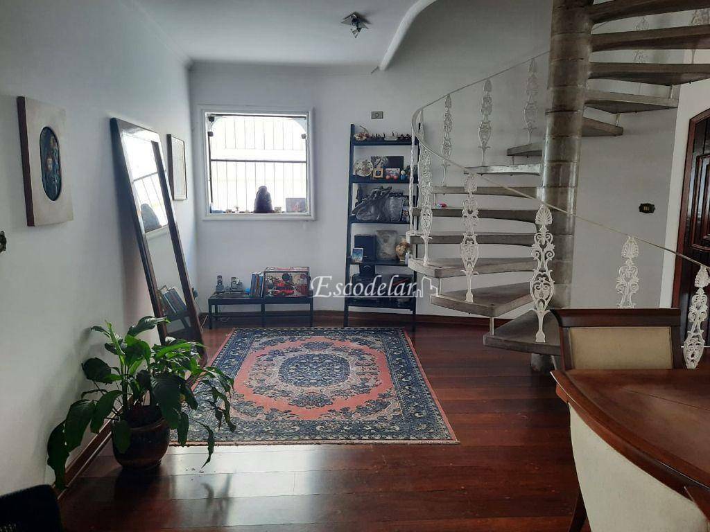 Sobrado à venda com 4 quartos, 365m² - Foto 8