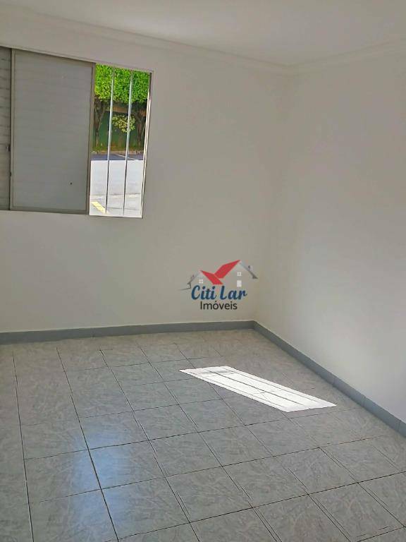 Apartamento à venda com 2 quartos, 60m² - Foto 14