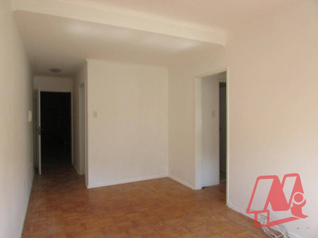 Apartamento à venda com 2 quartos, 67m² - Foto 3