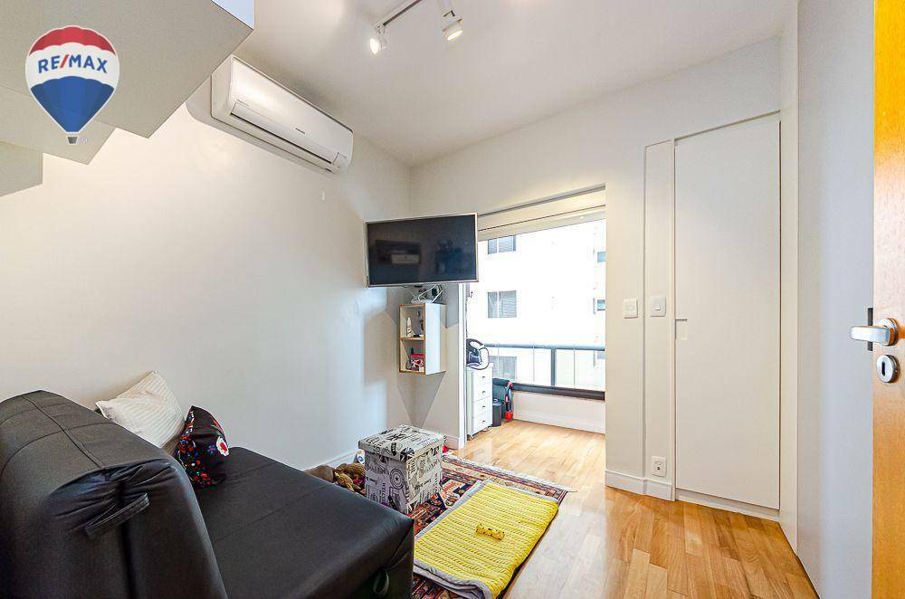 Apartamento à venda com 4 quartos, 190m² - Foto 17