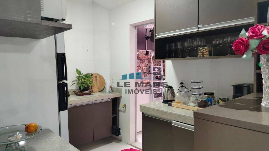 Apartamento à venda com 2 quartos, 46m² - Foto 13