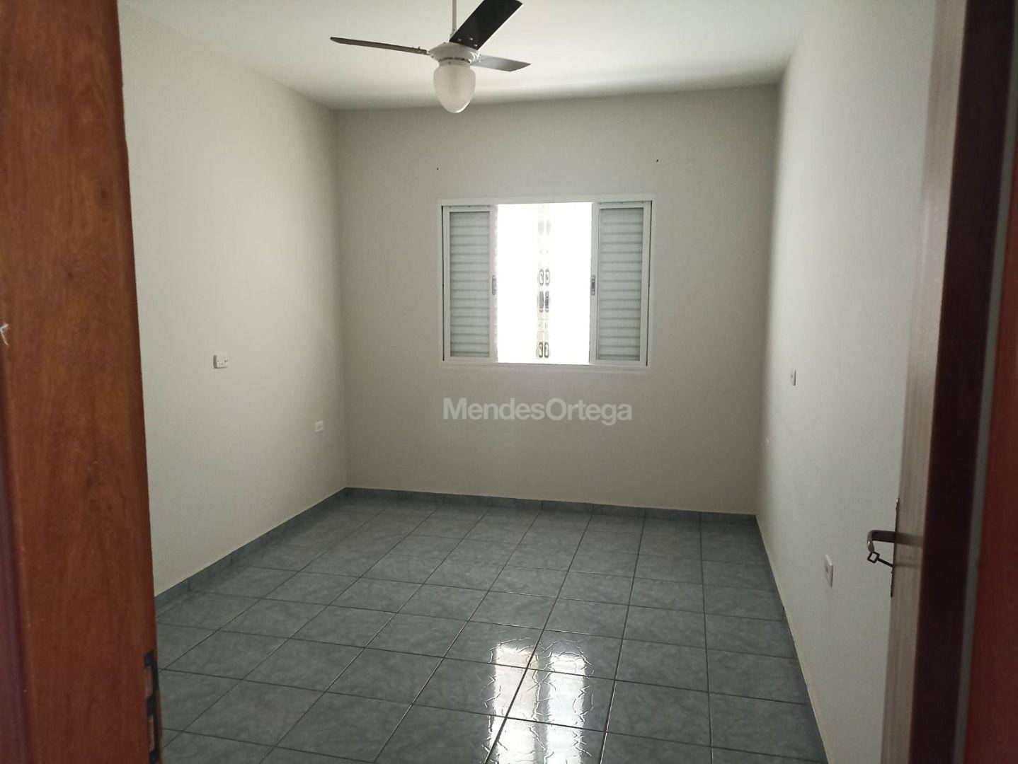 Casa à venda com 2 quartos, 120m² - Foto 10