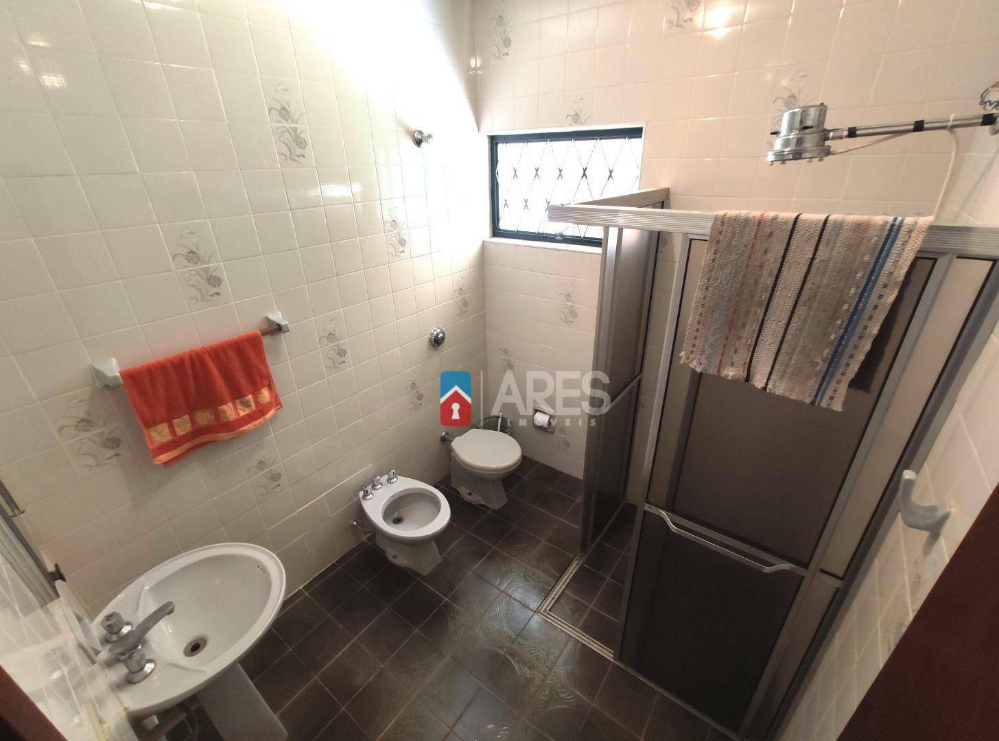 Chácara à venda com 2 quartos, 373m² - Foto 9