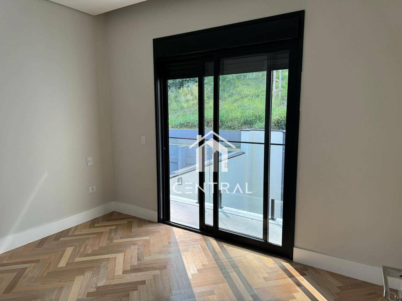 Casa à venda com 3 quartos, 382m² - Foto 12