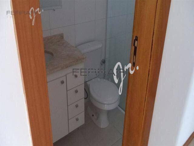 Apartamento à venda com 2 quartos, 65m² - Foto 10