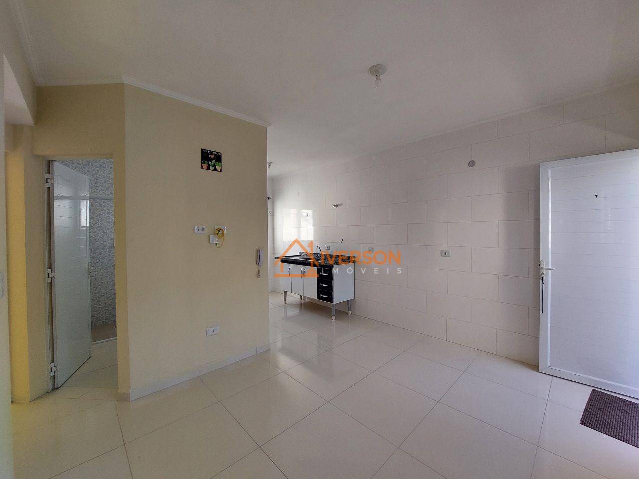 Apartamento para alugar com 2 quartos, 47m² - Foto 3