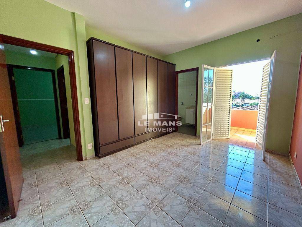 Apartamento à venda com 3 quartos, 130m² - Foto 14