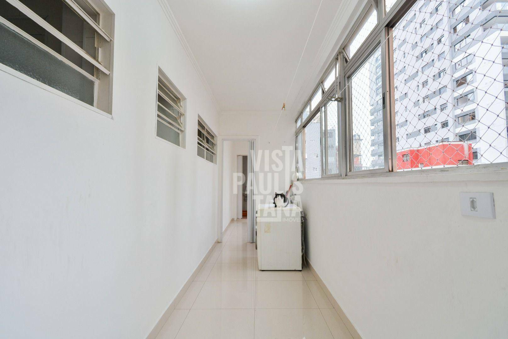 Apartamento à venda com 3 quartos, 218m² - Foto 32