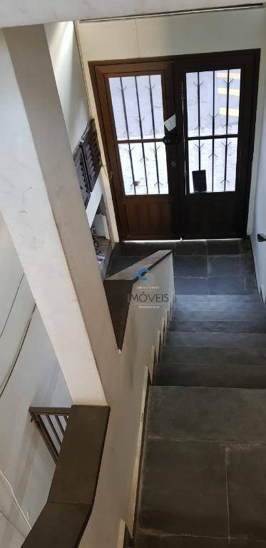 Casa à venda com 5 quartos, 340m² - Foto 25