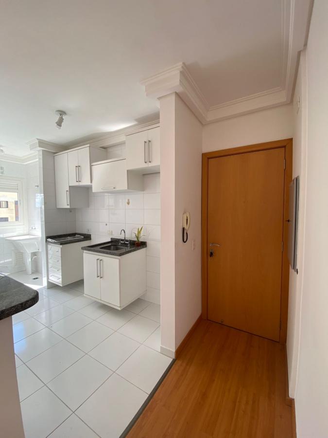 Apartamento para alugar com 2 quartos, 60m² - Foto 19