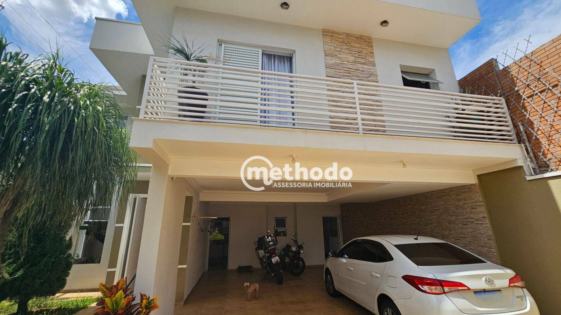 Casa à venda com 3 quartos, 255m² - Foto 3