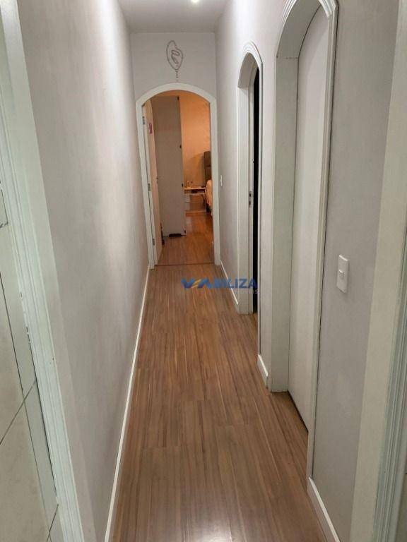 Casa à venda com 2 quartos, 70m² - Foto 13