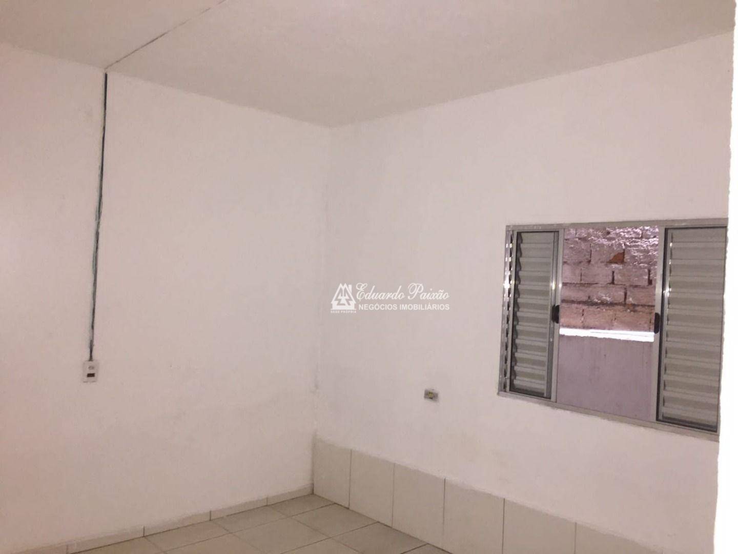 Sobrado à venda com 5 quartos, 210m² - Foto 2