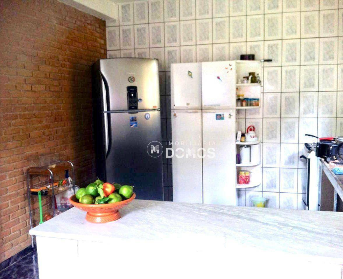 Chácara à venda com 3 quartos, 310m² - Foto 29