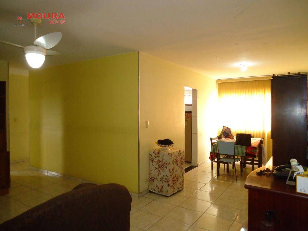 Apartamento à venda com 3 quartos, 78m² - Foto 2