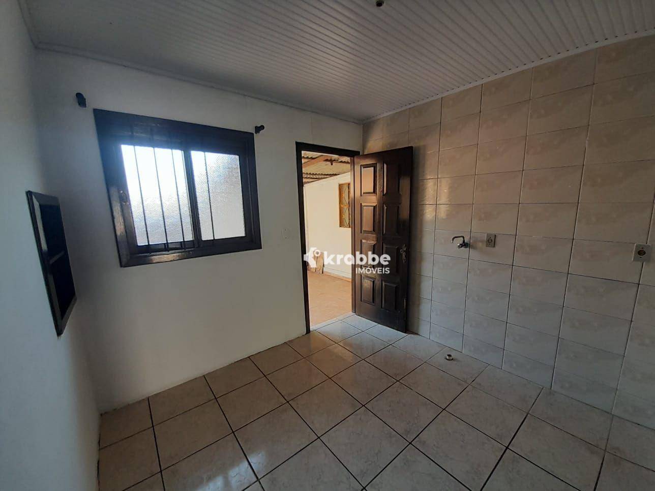 Casa à venda com 2 quartos, 66m² - Foto 5