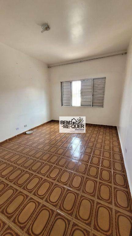 Sobrado à venda com 2 quartos, 120m² - Foto 13