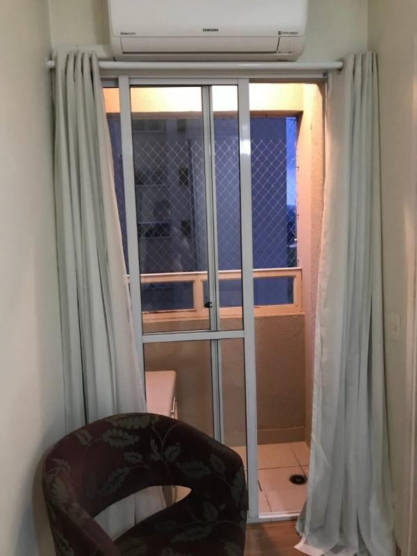 Apartamento à venda com 2 quartos, 56m² - Foto 2