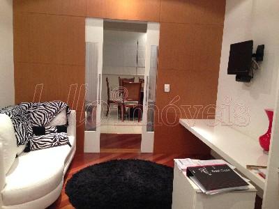 Apartamento à venda com 3 quartos, 300m² - Foto 1