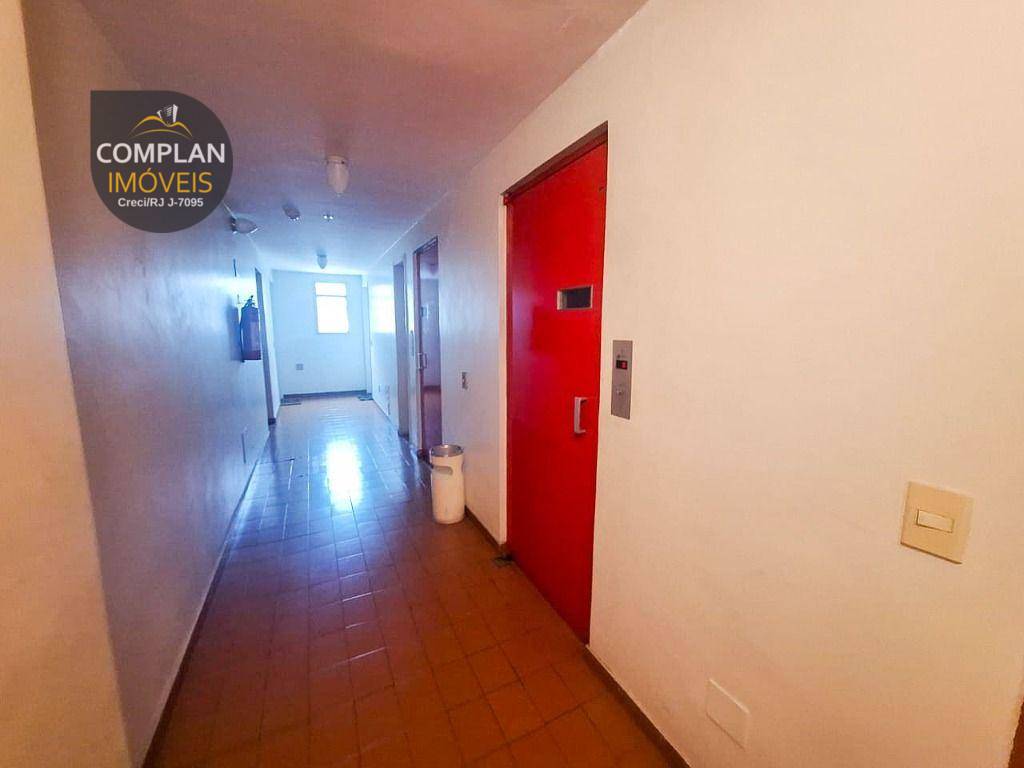 Apartamento à venda com 2 quartos, 74m² - Foto 18