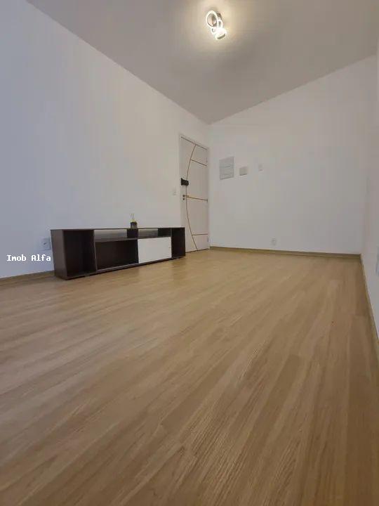 Apartamento à venda com 2 quartos, 43m² - Foto 4