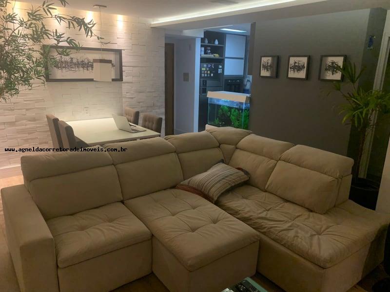 Apartamento à venda com 2 quartos, 59m² - Foto 2