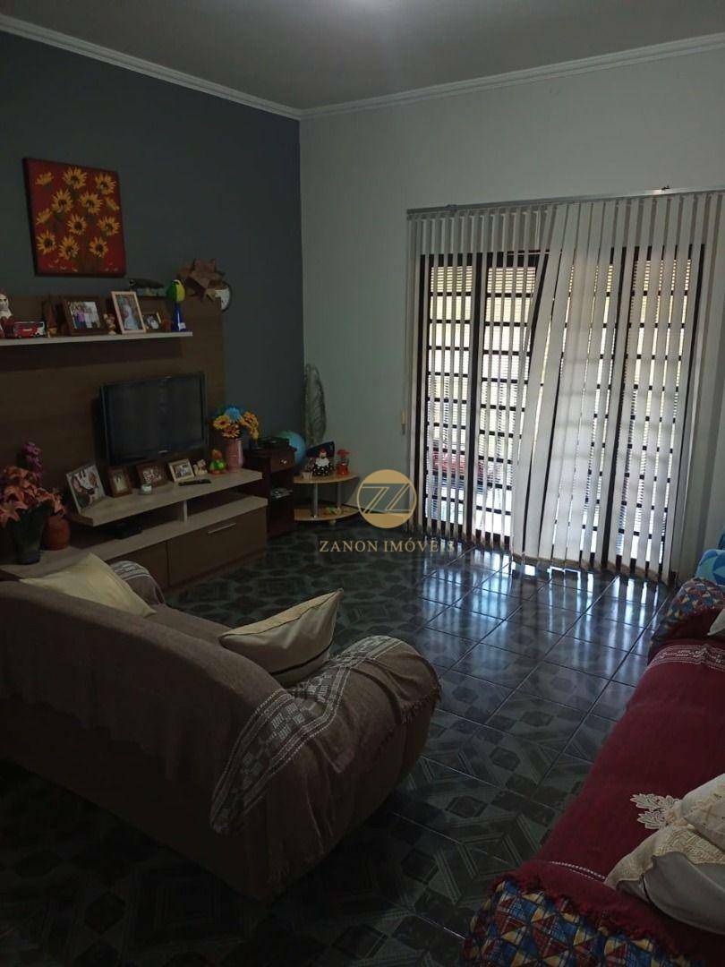 Sobrado à venda com 3 quartos, 200m² - Foto 5