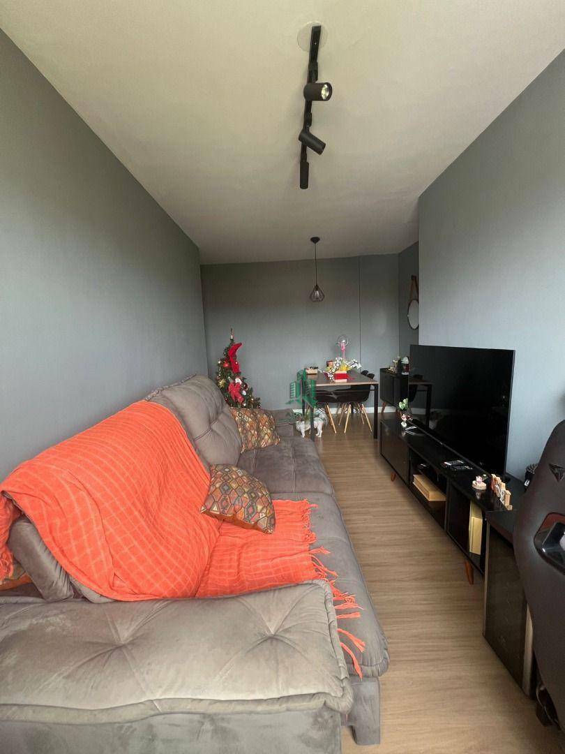 Apartamento à venda com 2 quartos, 60m² - Foto 1