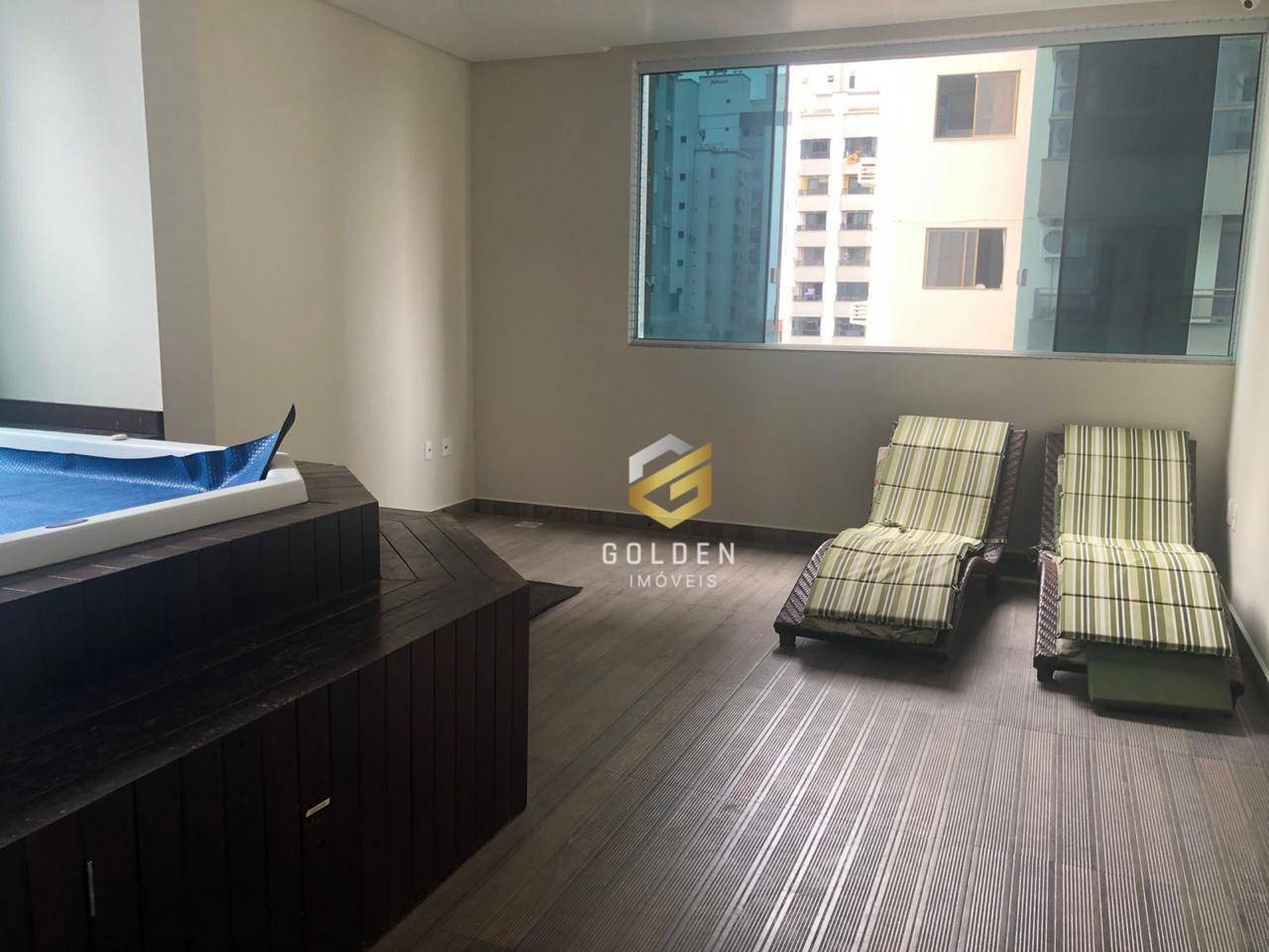 Apartamento à venda com 3 quartos, 121m² - Foto 26