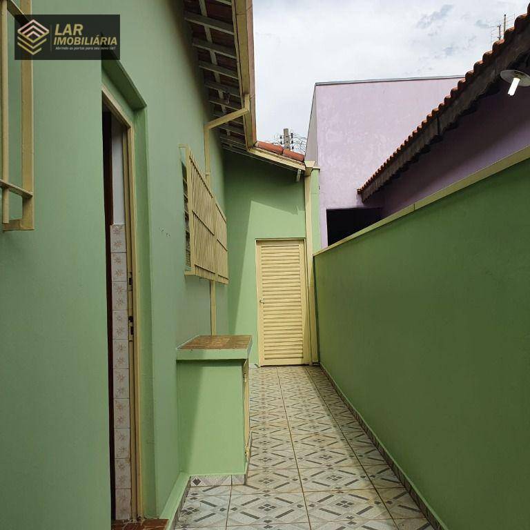 Casa à venda com 4 quartos, 200m² - Foto 27