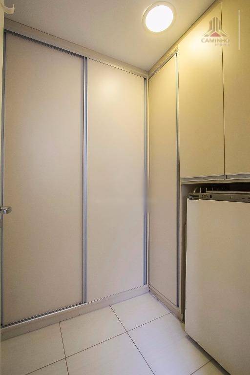 Apartamento à venda com 3 quartos, 180m² - Foto 35