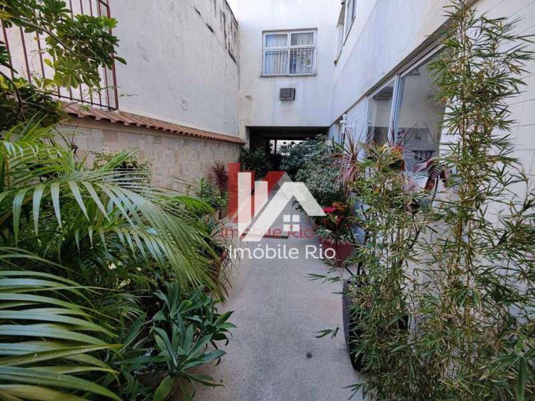 Apartamento à venda com 3 quartos, 142m² - Foto 29