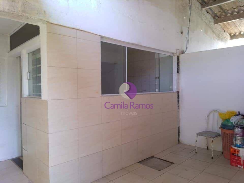 Casa à venda com 2 quartos, 300m² - Foto 6