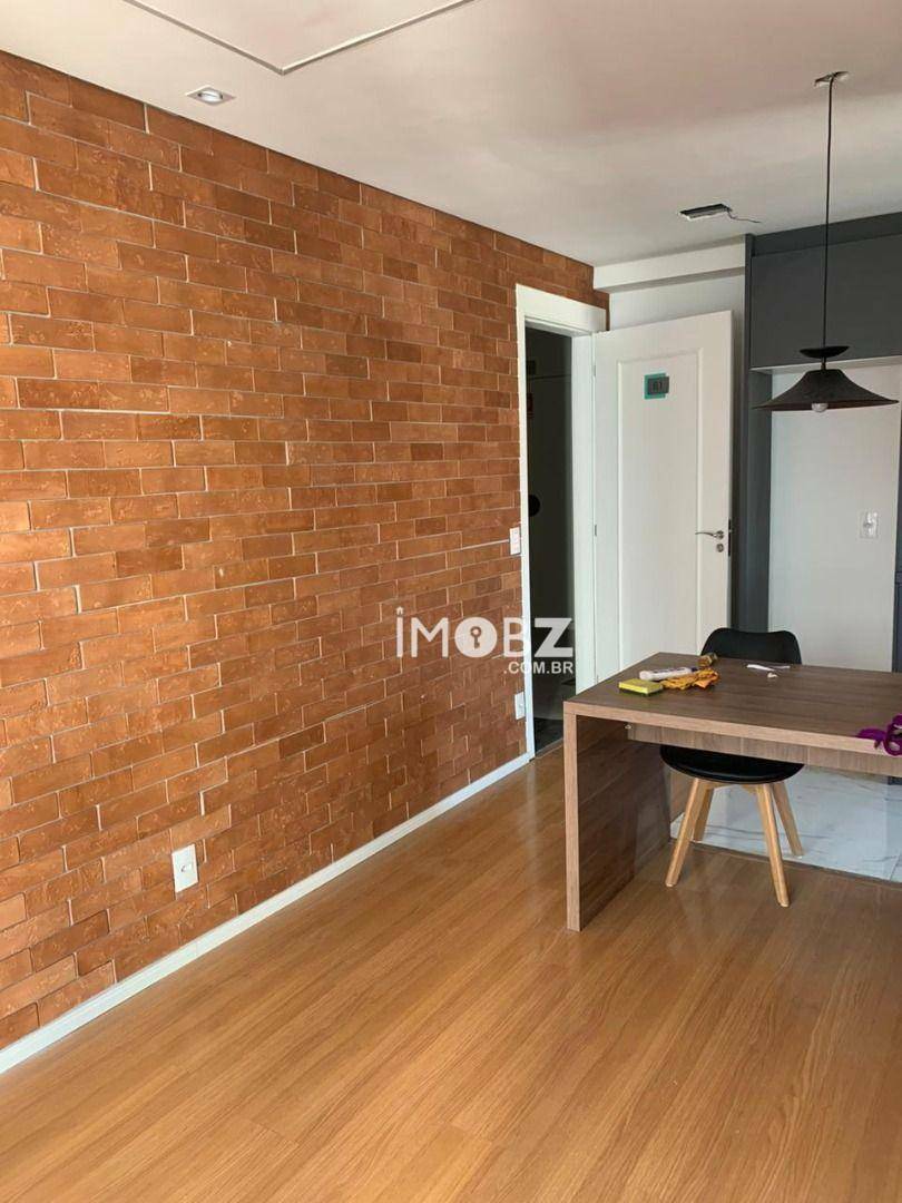 Apartamento à venda com 2 quartos, 42m² - Foto 4