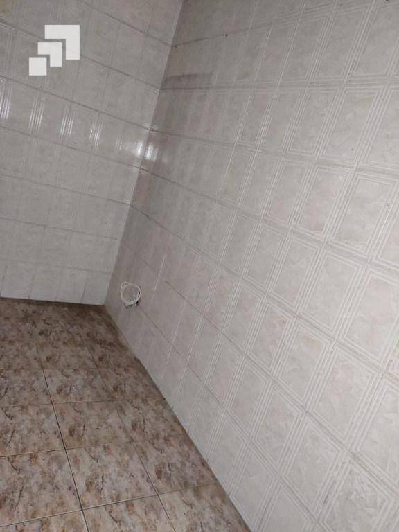 Apartamento à venda com 2 quartos, 87m² - Foto 13