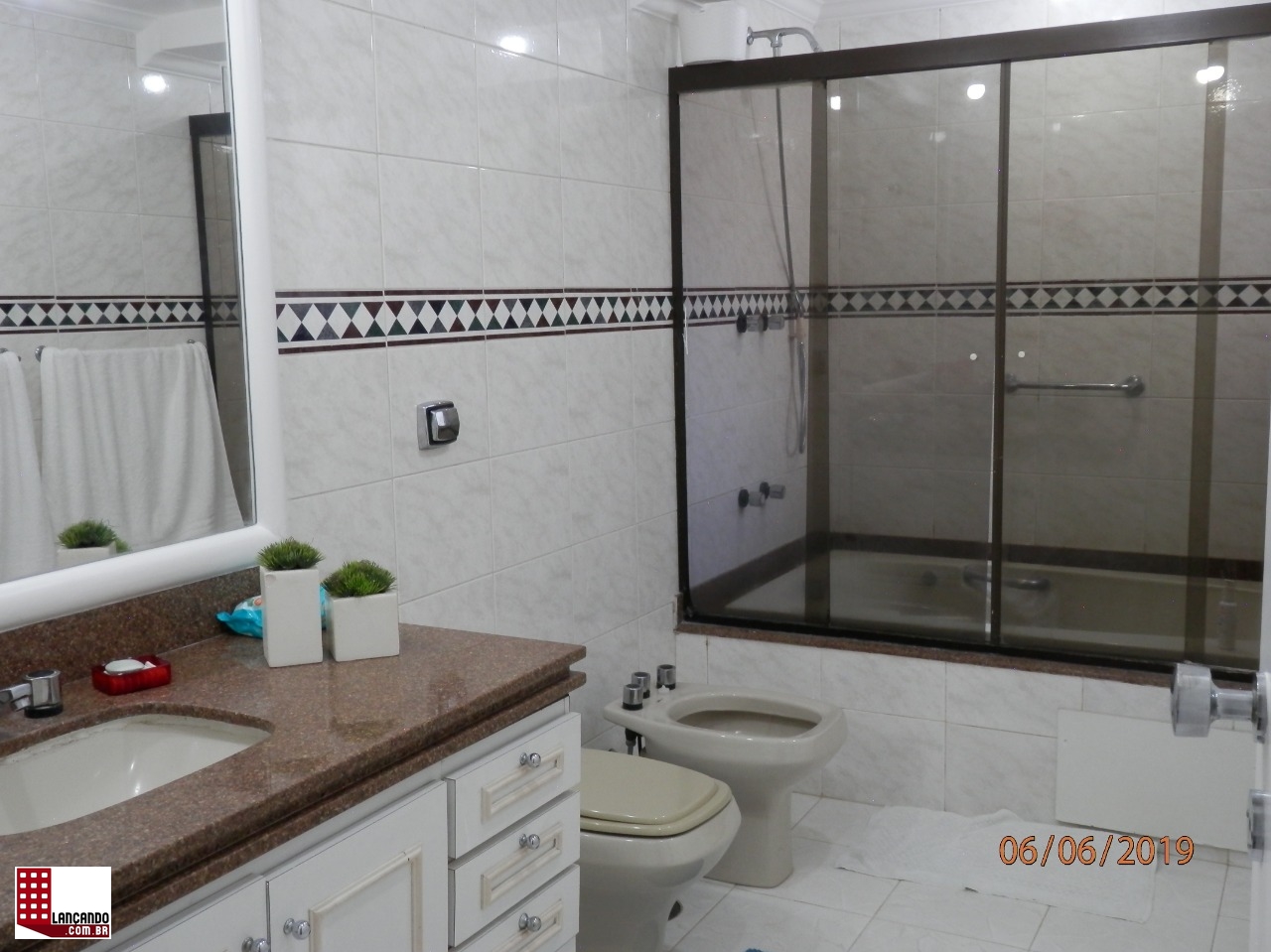 Apartamento à venda com 4 quartos, 160m² - Foto 9