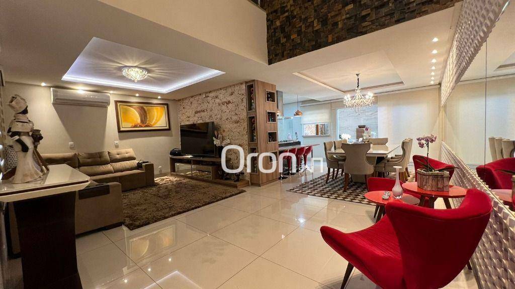 Sobrado à venda com 4 quartos, 245m² - Foto 2