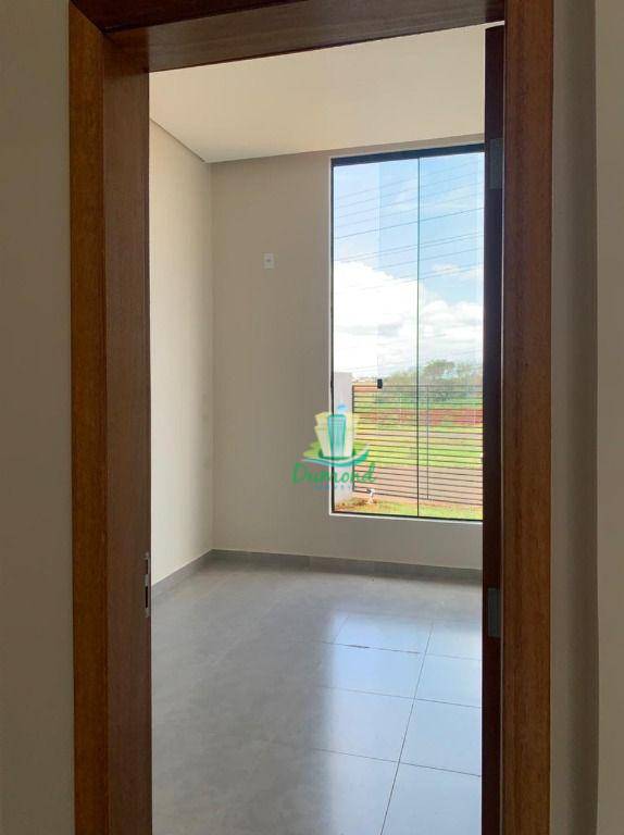 Casa à venda com 2 quartos, 55m² - Foto 8