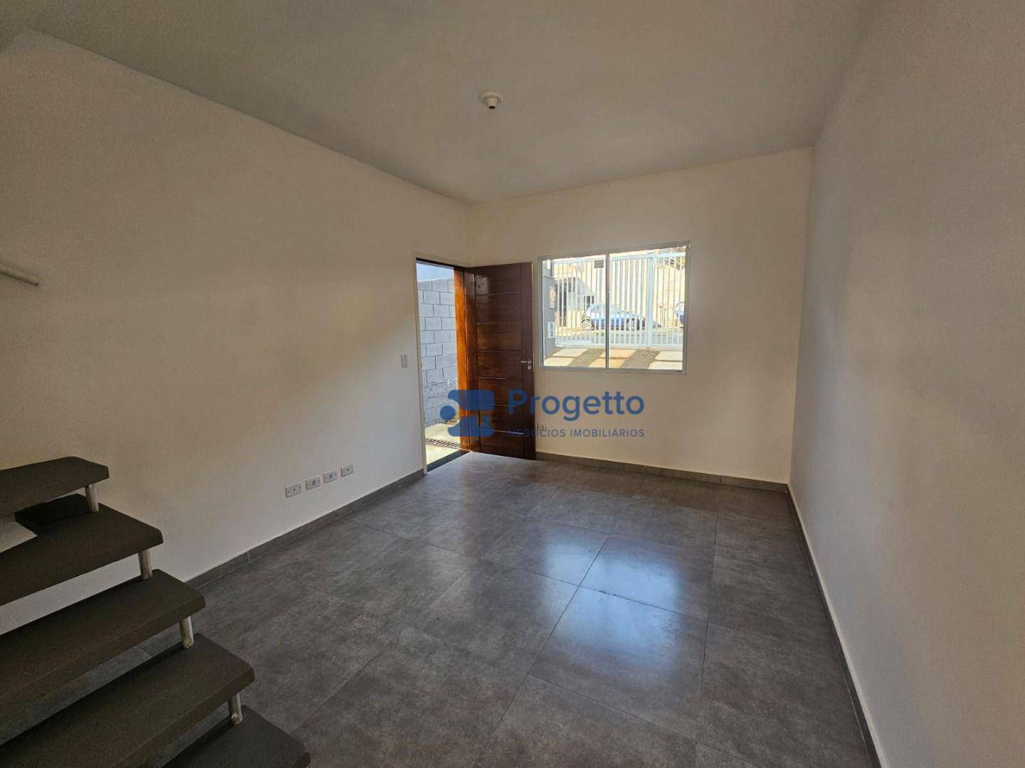 Casa à venda com 2 quartos, 67m² - Foto 5