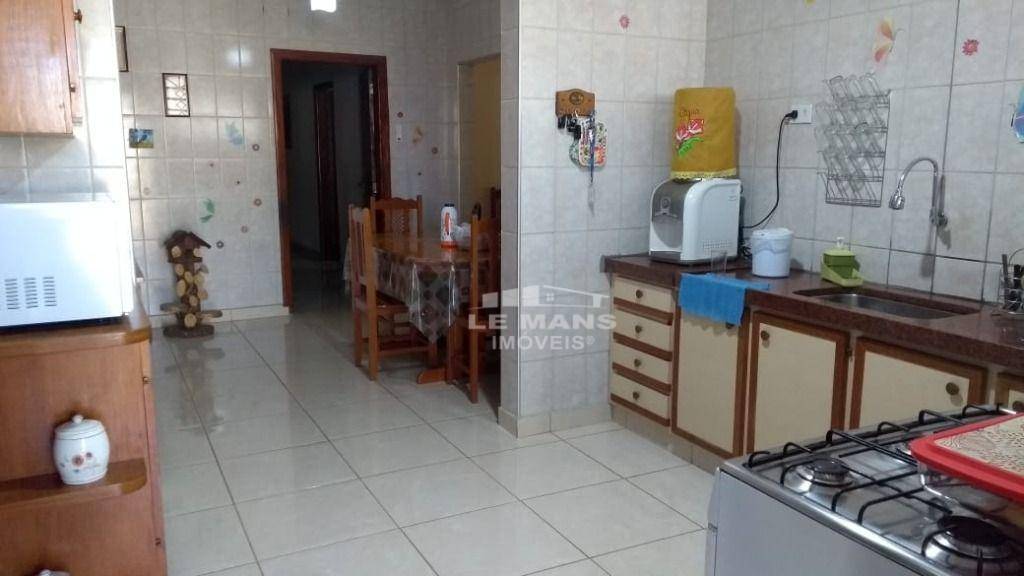 Chácara à venda com 5 quartos, 440m² - Foto 18