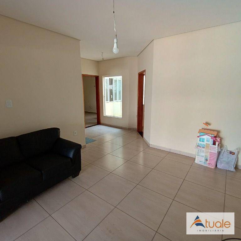 Casa para alugar com 4 quartos, 210m² - Foto 3