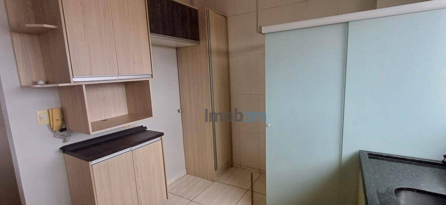 Apartamento à venda com 3 quartos, 75m² - Foto 9