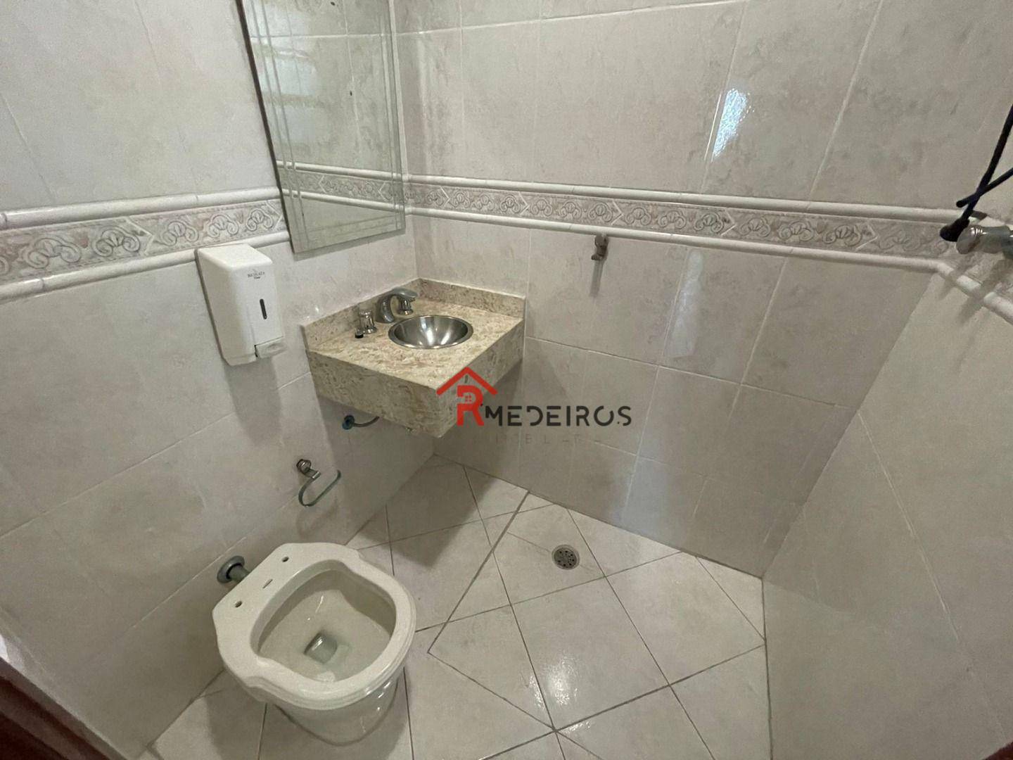 Cobertura à venda com 5 quartos, 257m² - Foto 7