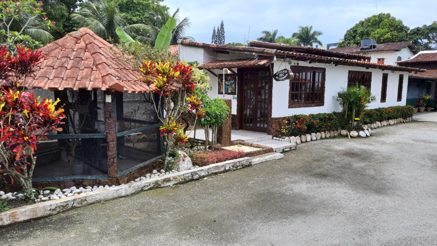 Prédio Inteiro à venda com 6 quartos, 1404m² - Foto 4