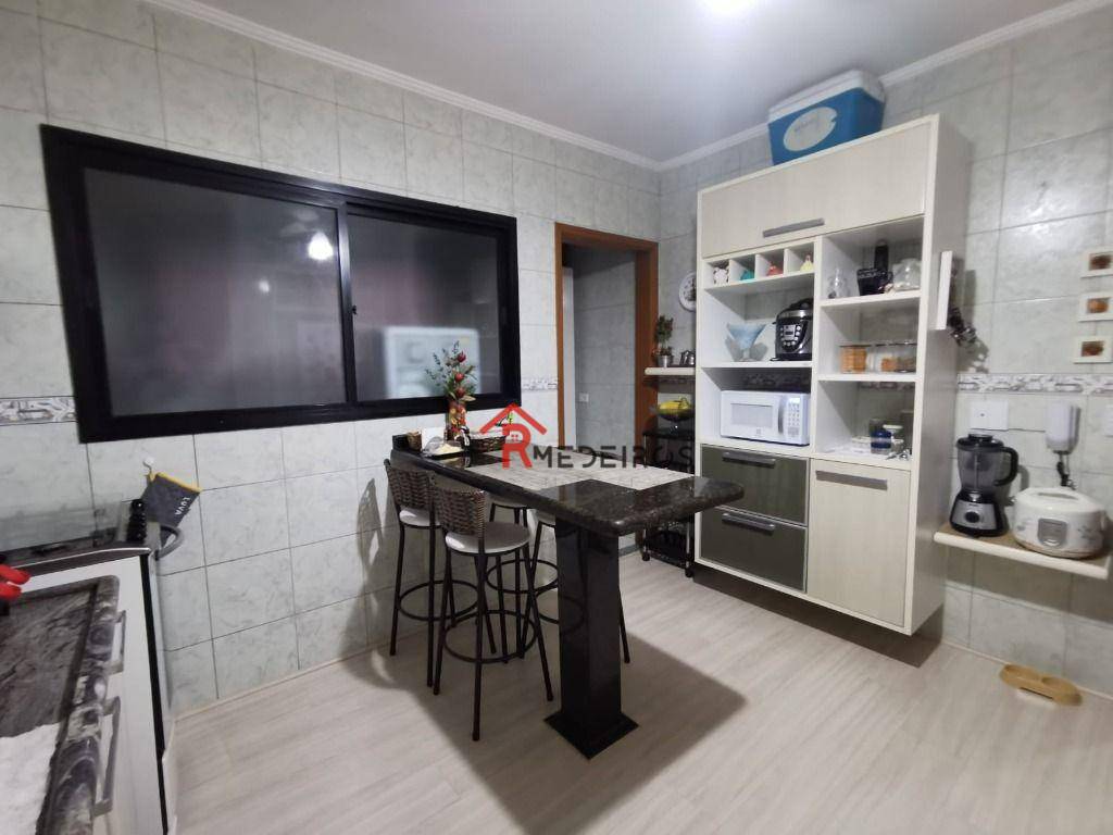 Apartamento à venda com 3 quartos, 120m² - Foto 12