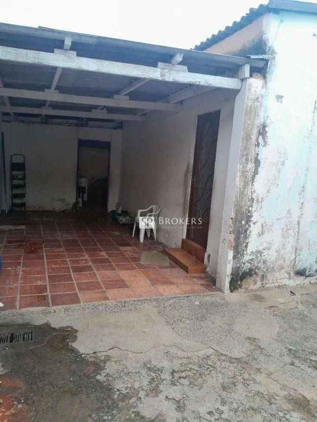 Casa à venda com 4 quartos, 100m² - Foto 5