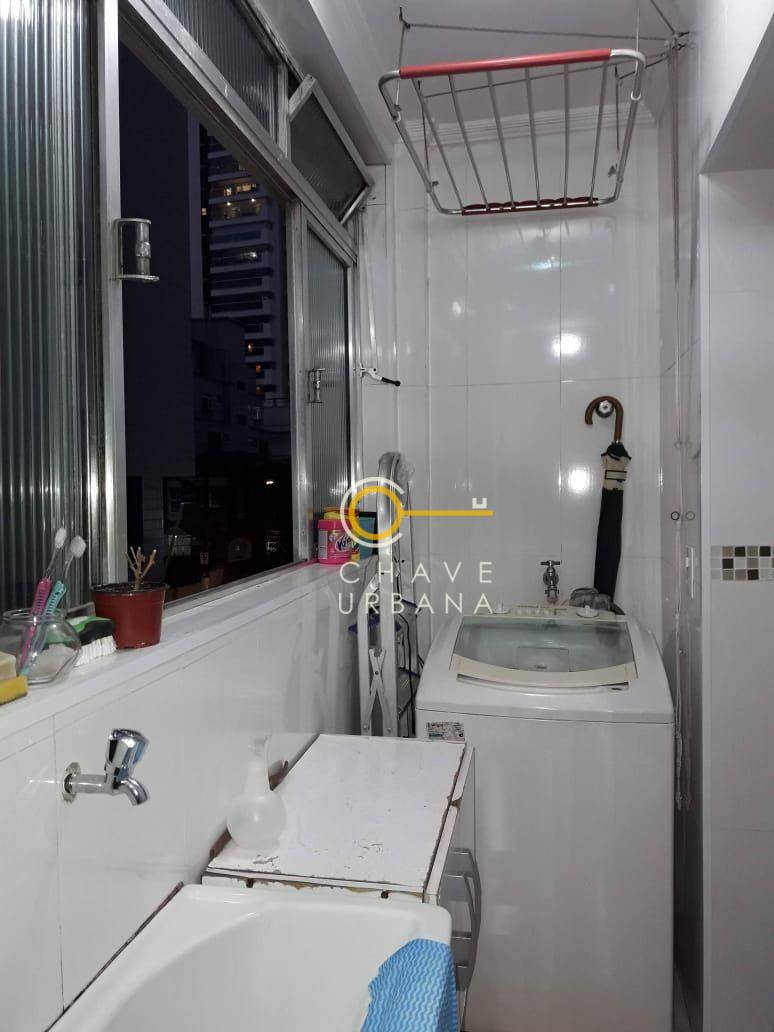 Apartamento à venda com 3 quartos, 94m² - Foto 6