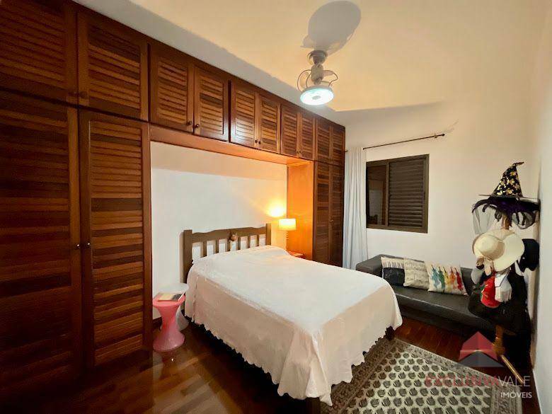 Apartamento à venda com 5 quartos, 200m² - Foto 26