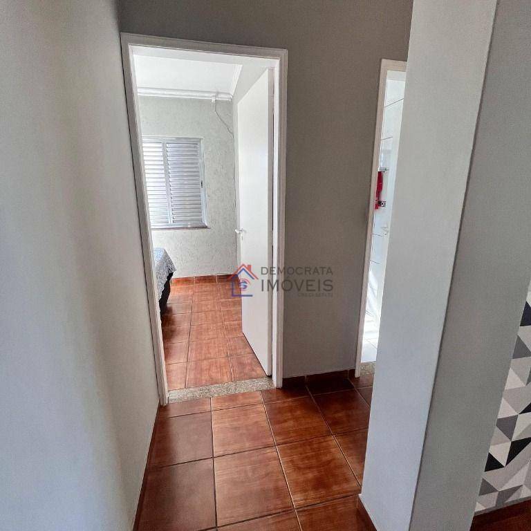 Apartamento à venda com 3 quartos, 110m² - Foto 14