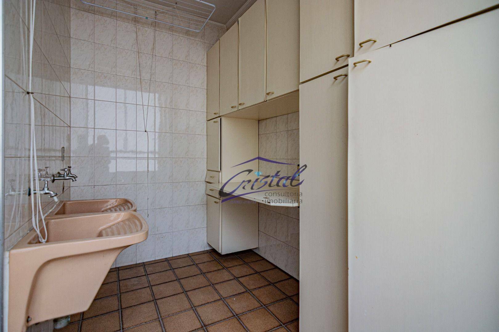 Apartamento à venda com 2 quartos, 89m² - Foto 27